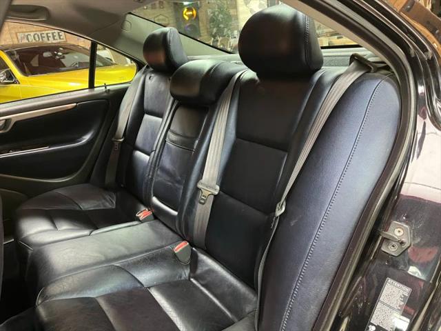 2004 Volvo S60 R