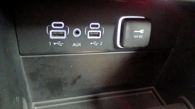 2023 Jeep Grand Cherokee L Laredo 4x2