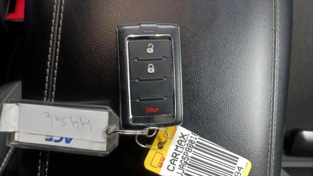 2023 Jeep Grand Cherokee L Laredo 4x2
