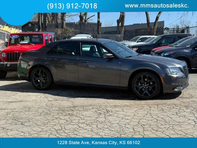 2021 Chrysler 300 300S