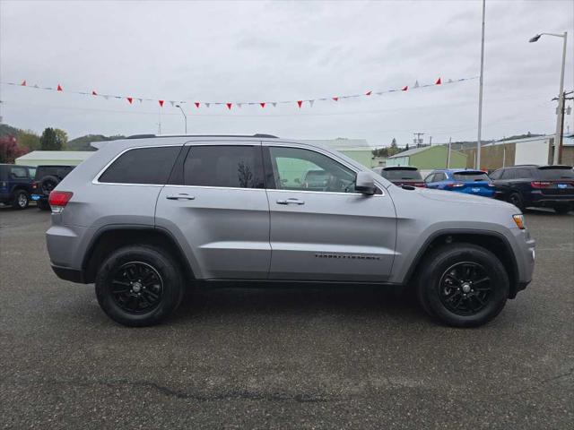 2020 Jeep Grand Cherokee Laredo E 4x4
