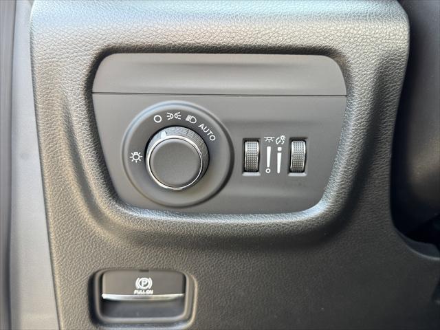 2025 Jeep Grand Cherokee L Altitude X 4x4
