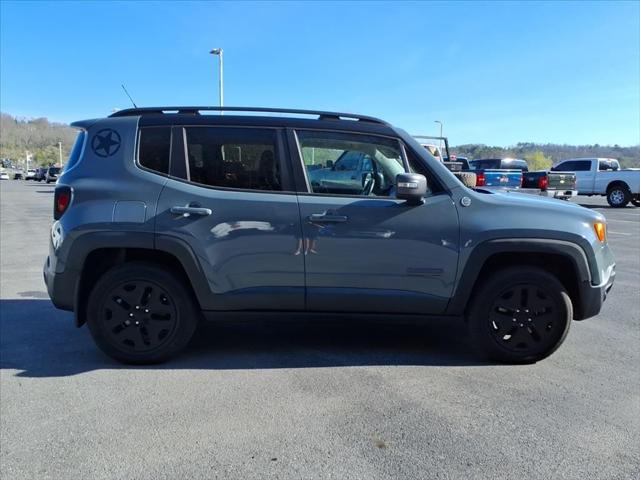 2017 Jeep Renegade Deserthawk 4x4 2017 Jeep Renegade Deserthawk 4x4