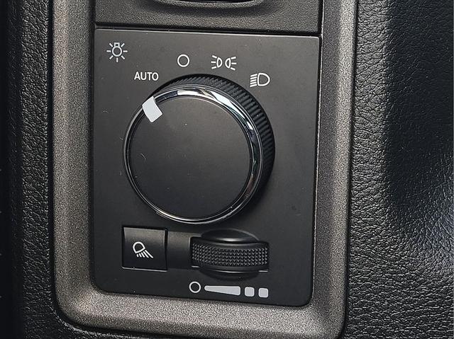 2023 Ram 1500 Classic Tradesman Crew Cab 4x4 5'7" Box