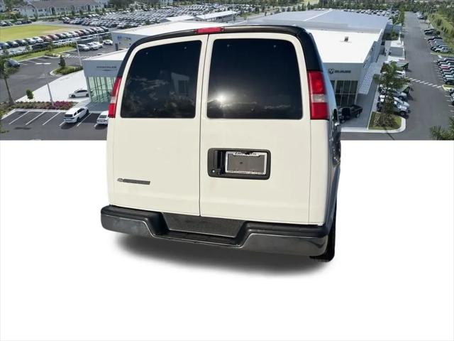2019 Chevrolet Express LT