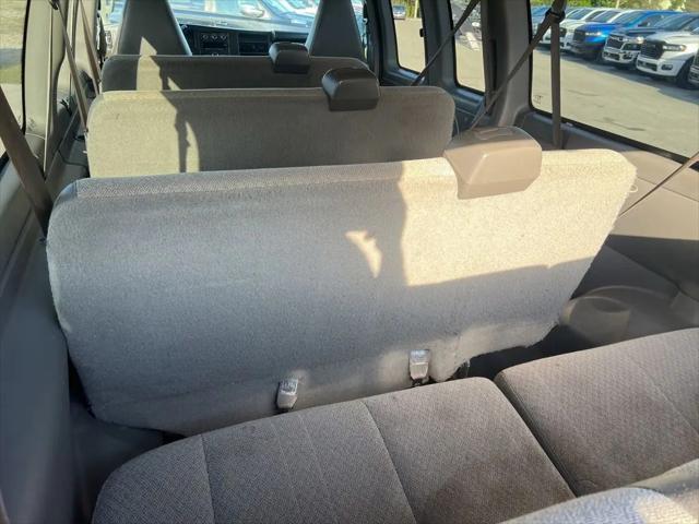 2019 Chevrolet Express LT