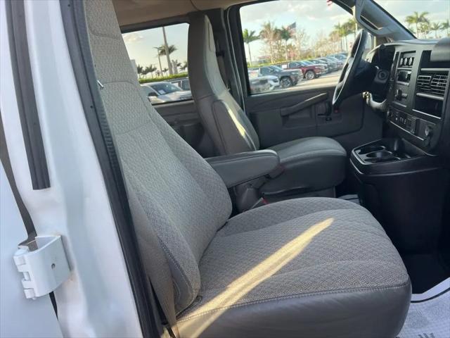 2019 Chevrolet Express LT