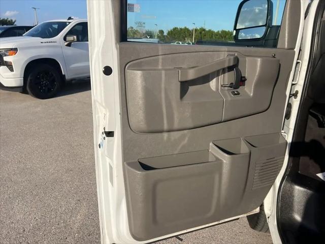 2019 Chevrolet Express LT