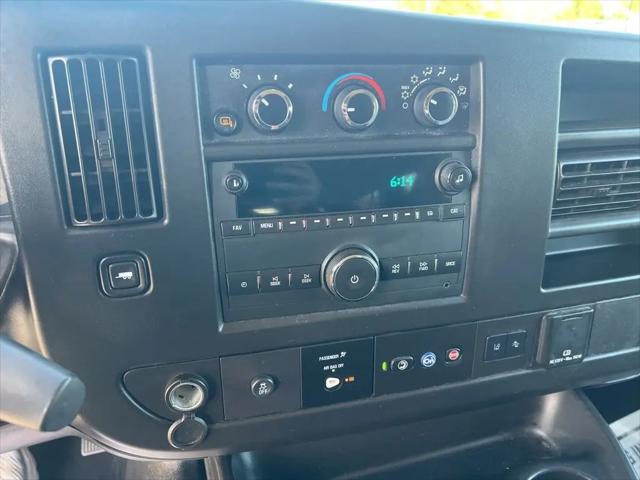 2019 Chevrolet Express LT