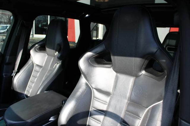 2016 Land Rover Range Rover Sport 5.0L V8 Supercharged SVR