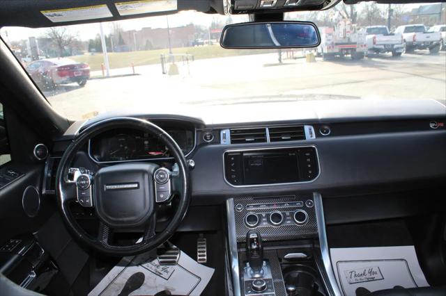 2016 Land Rover Range Rover Sport 5.0L V8 Supercharged SVR