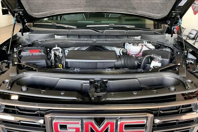 2025 GMC Yukon AT4 Ultimate 4WD