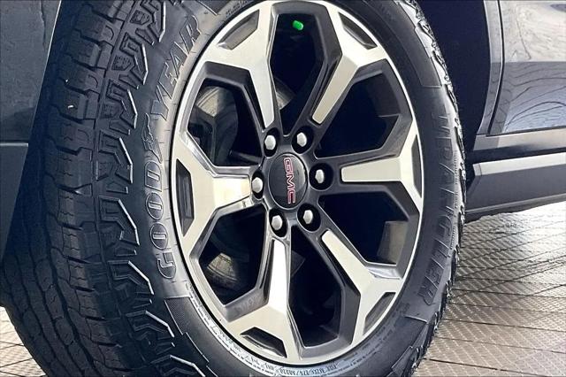 2025 GMC Yukon AT4 Ultimate 4WD