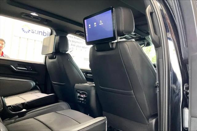 2025 GMC Yukon Denali 4WD