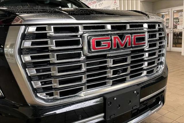 2025 GMC Yukon Denali 4WD