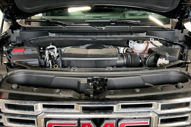 2025 GMC Yukon Denali 4WD