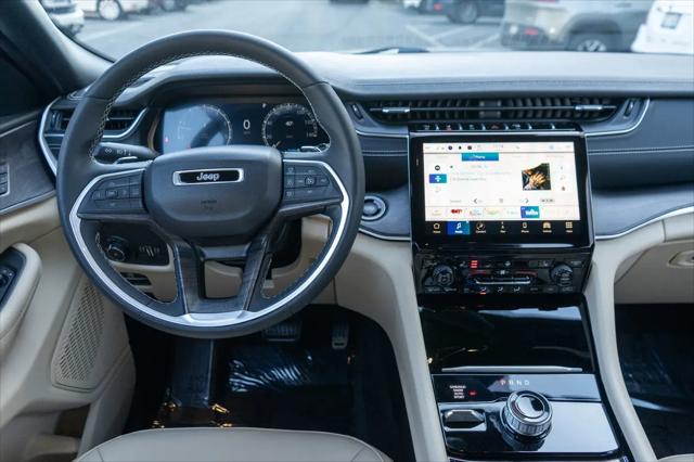 2023 Jeep Grand Cherokee L Limited 4x4
