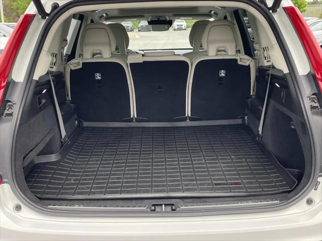 2020 Volvo XC90 T6 Momentum 7 Passenger