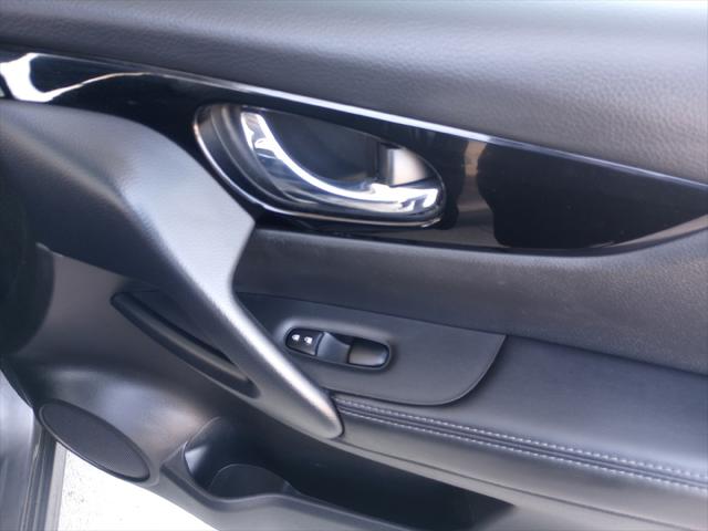 2020 Nissan Rogue Sport SV AWD Xtronic CVT