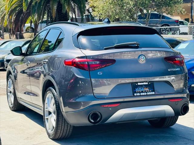2018 Alfa Romeo Stelvio Ti Sport AWD