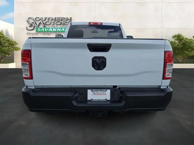 2024 Ram 2500 Tradesman Regular Cab 4x2 8' Box