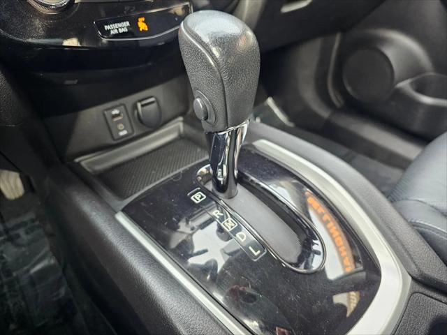 2015 Nissan Rogue SL