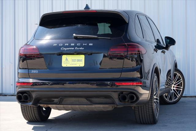 2017 Porsche Cayenne Turbo