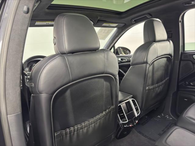 2017 Porsche Cayenne Turbo