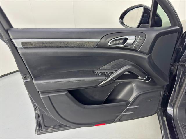 2017 Porsche Cayenne Turbo