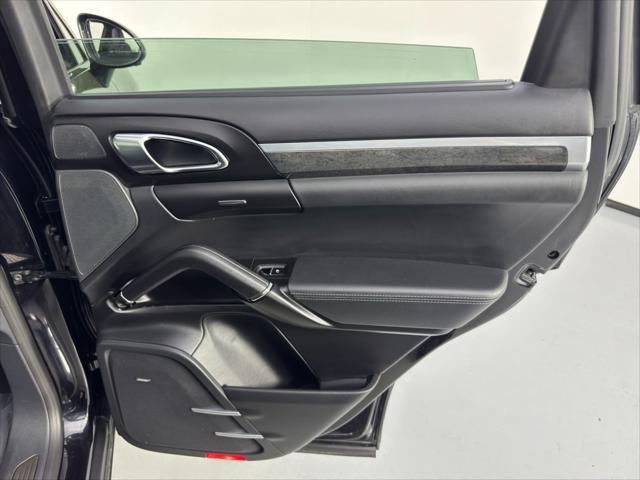2017 Porsche Cayenne Turbo