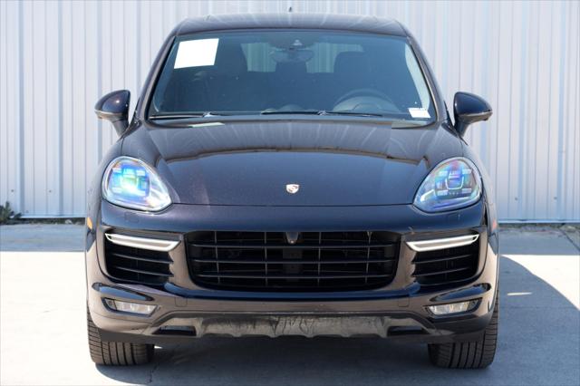 2017 Porsche Cayenne Turbo