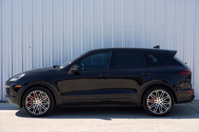 2017 Porsche Cayenne Turbo