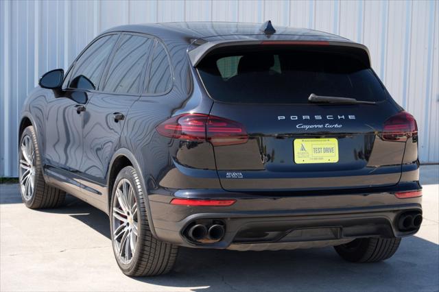 2017 Porsche Cayenne Turbo