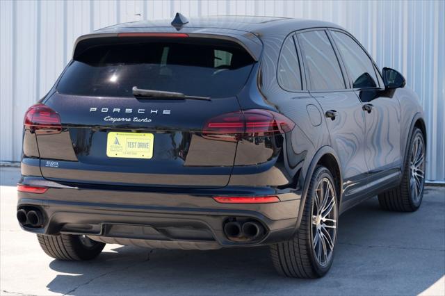2017 Porsche Cayenne Turbo