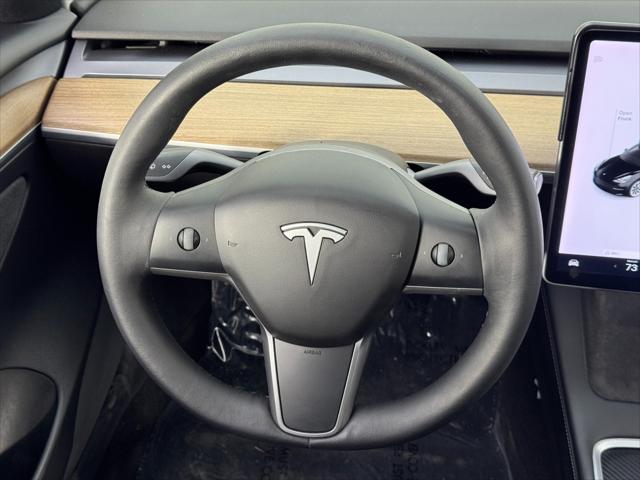 2021 Tesla Model 3 Standard Range Plus Rear-Wheel Drive