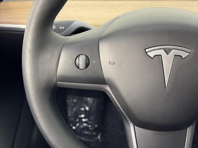 2021 Tesla Model 3 Standard Range Plus Rear-Wheel Drive