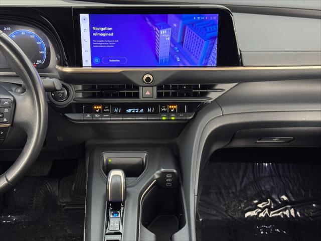 2023 Toyota Crown XLE