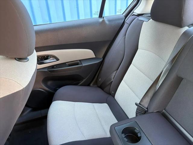 2013 Chevrolet Cruze LS Auto