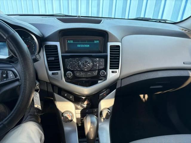 2013 Chevrolet Cruze LS Auto