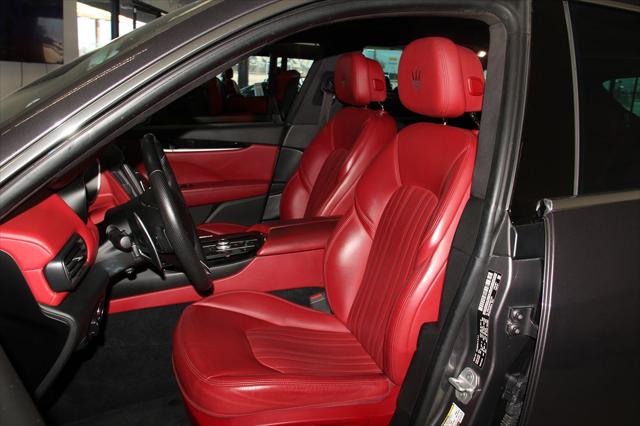 2017 Maserati Levante Unknown