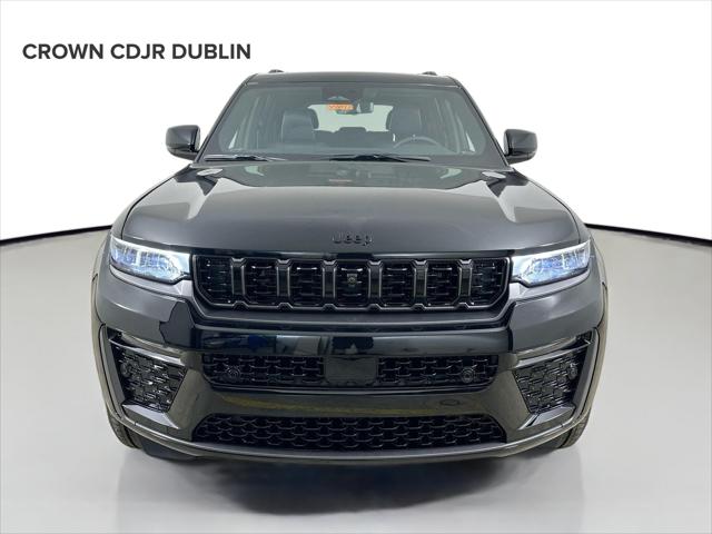2026 Jeep Grand Cherokee GRAND CHEROKEE SUMMIT 4X4