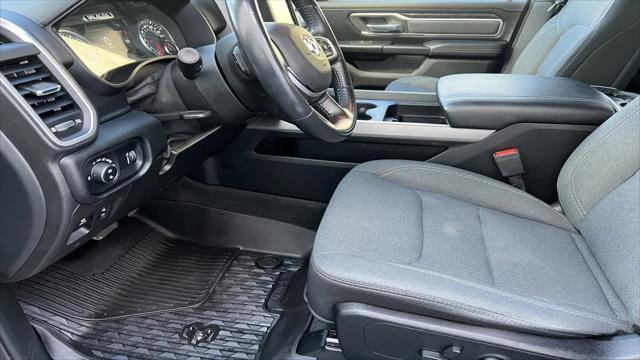 2021 Ram 1500 Big Horn Crew Cab 4x4 5'7" Box