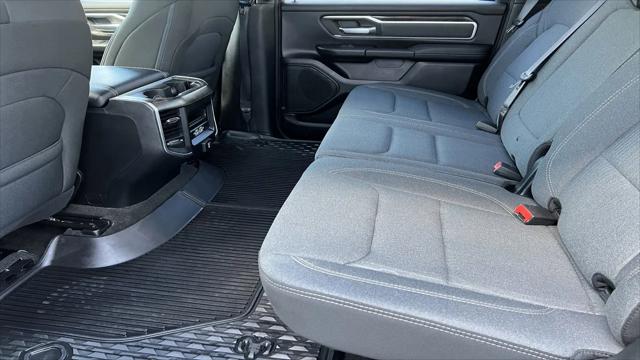 2021 Ram 1500 Big Horn Crew Cab 4x4 5'7" Box