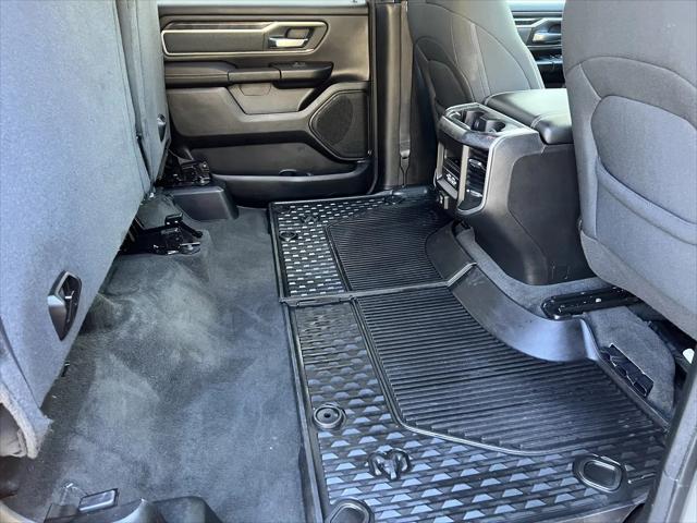 2021 Ram 1500 Big Horn Crew Cab 4x4 5'7" Box