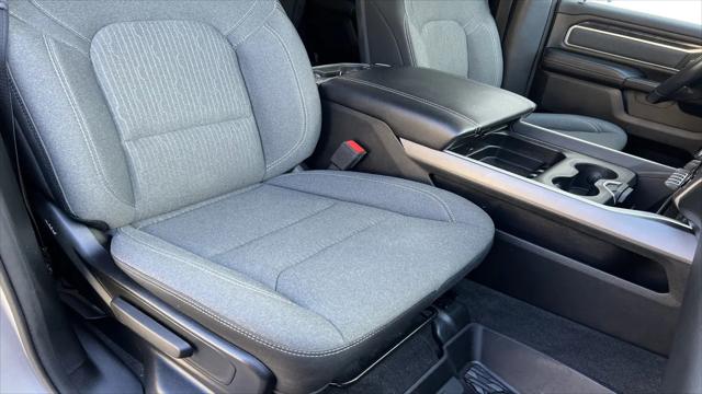 2021 Ram 1500 Big Horn Crew Cab 4x4 5'7" Box