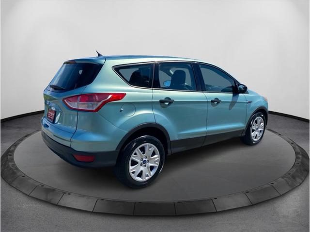 2013 Ford Escape S