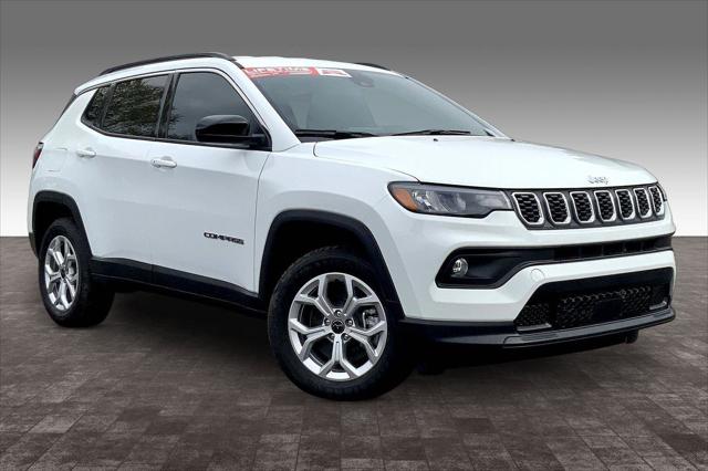 2026 Jeep Compass COMPASS LATITUDE 4X4