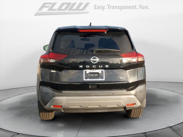 2021 Nissan Rogue SV FWD
