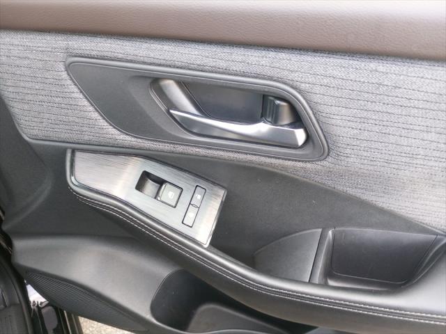 2021 Nissan Rogue SV FWD