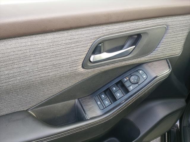 2021 Nissan Rogue SV FWD